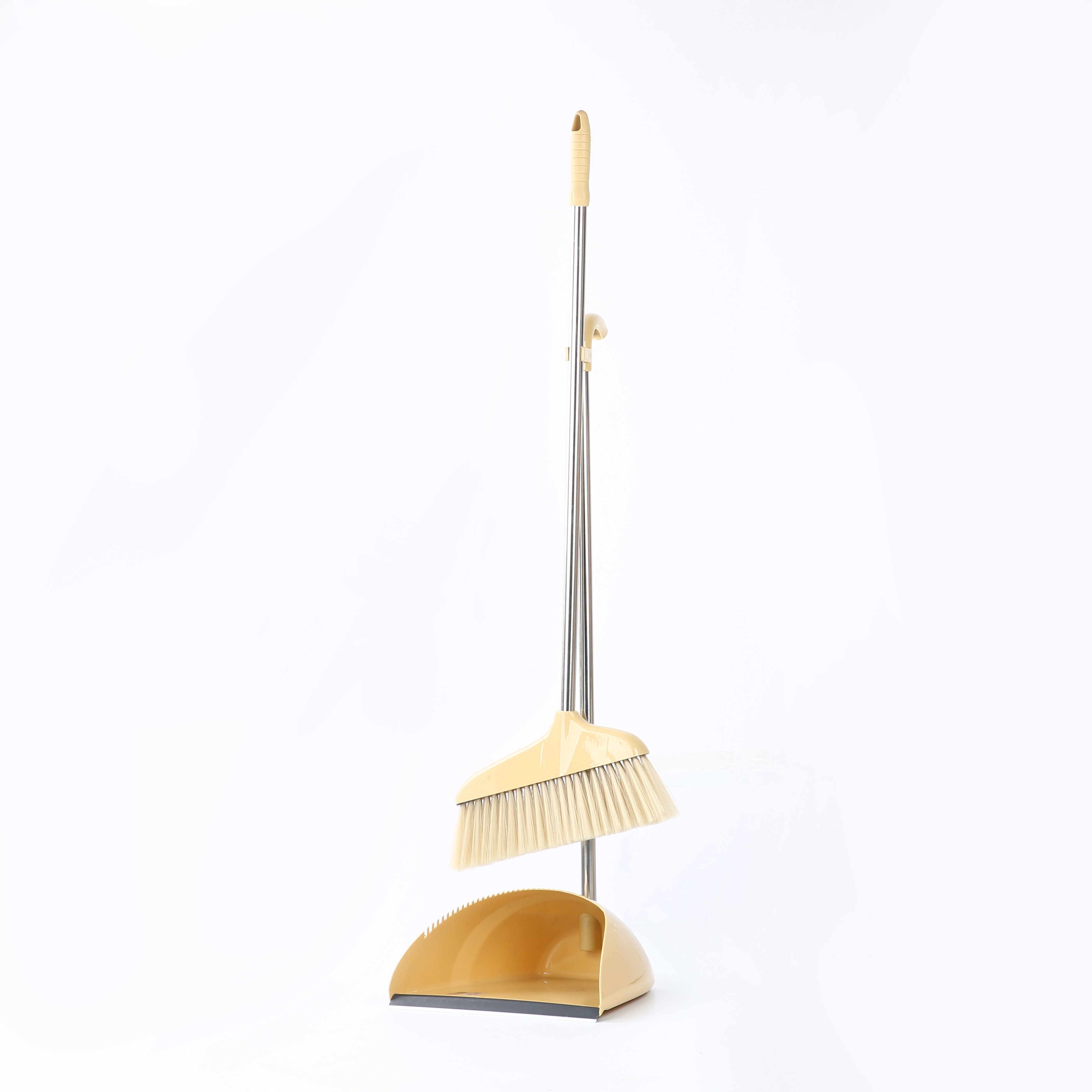 Hot sale recycle plastic road sweeper brushes broom and dustpan set Metis 9510