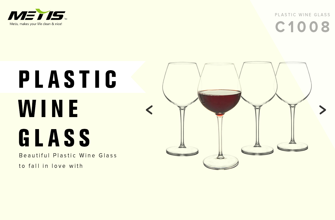  Plastic wine glasses by Metis.